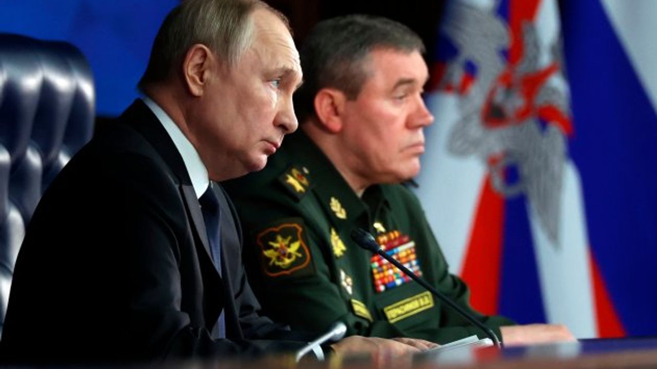 ABD'den Rusya'nın Sürekli Komutan Değiştirme Yorumu