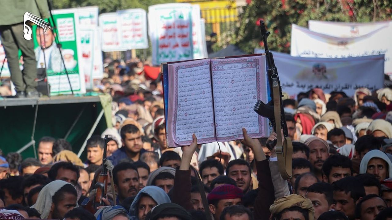 Yemen ve Ürdün'de, Kur'an Yakılması Protesto Edildi