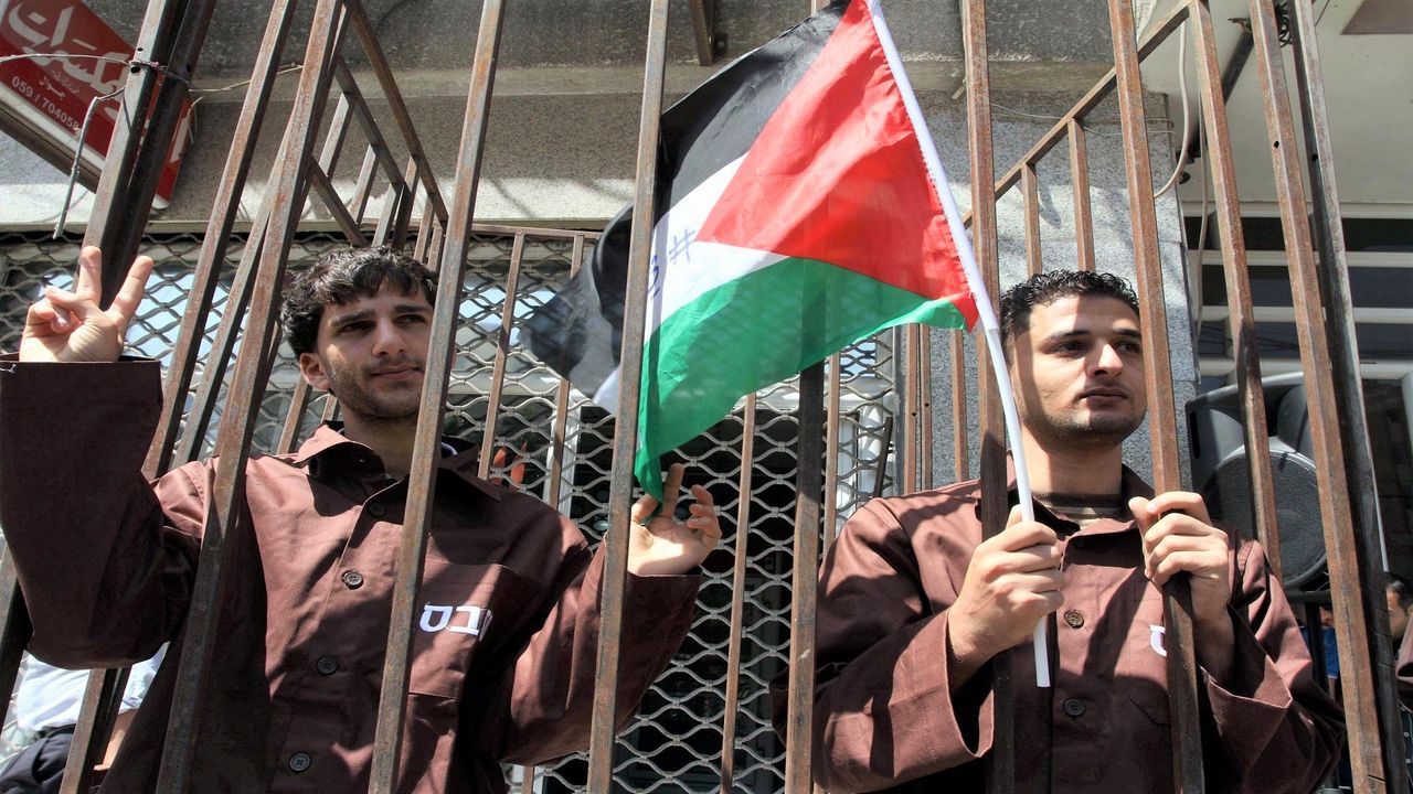 Filistinli Tutuklular Tedaviden Mahrum Bırakılacak