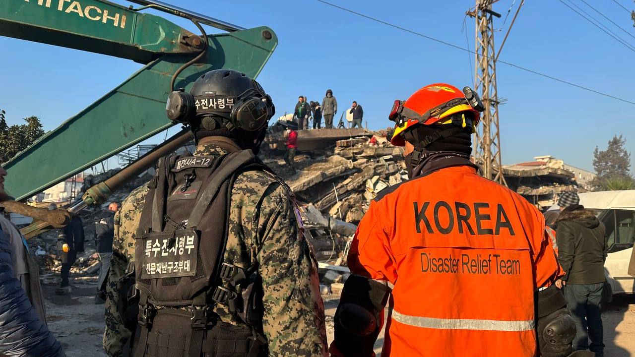 Güney Koreli Arama Kurtarma Ekibinin 73 Yıllık Minneti