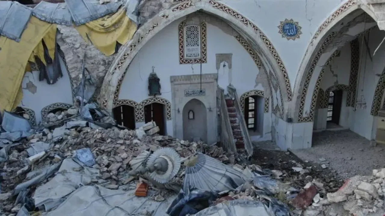 Anadolu’nun Bilinen İlk Camisi Depremde Yıkıldı