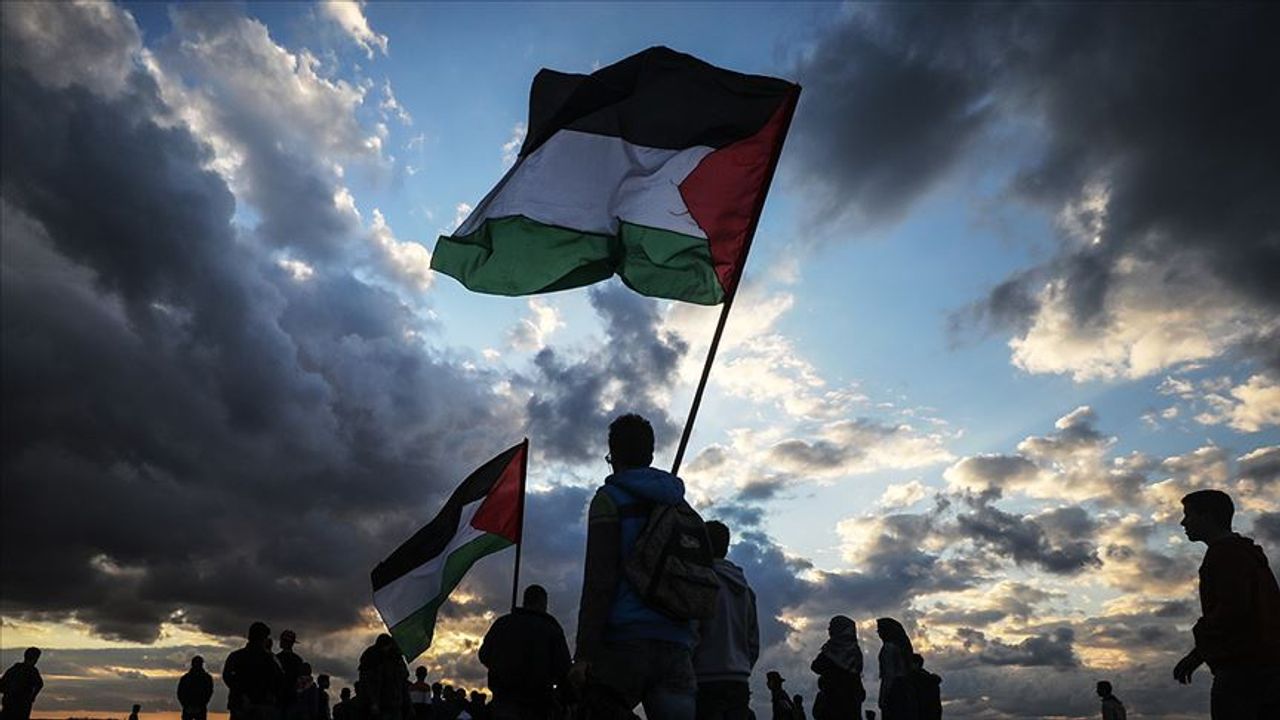 Filistinli yetkili: "Barışçı direnişe halen tamamen bağlıyız"