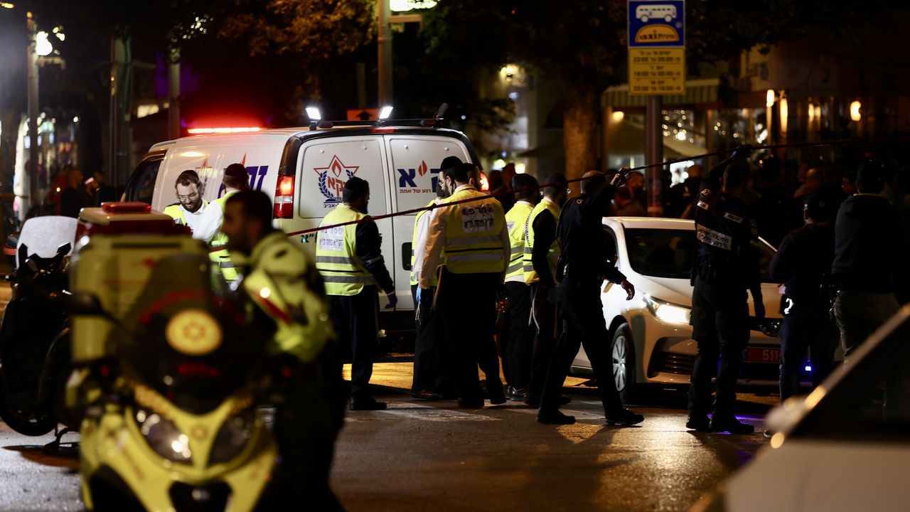 Tel Aviv'de silahlı saldırı: 3 yaralı