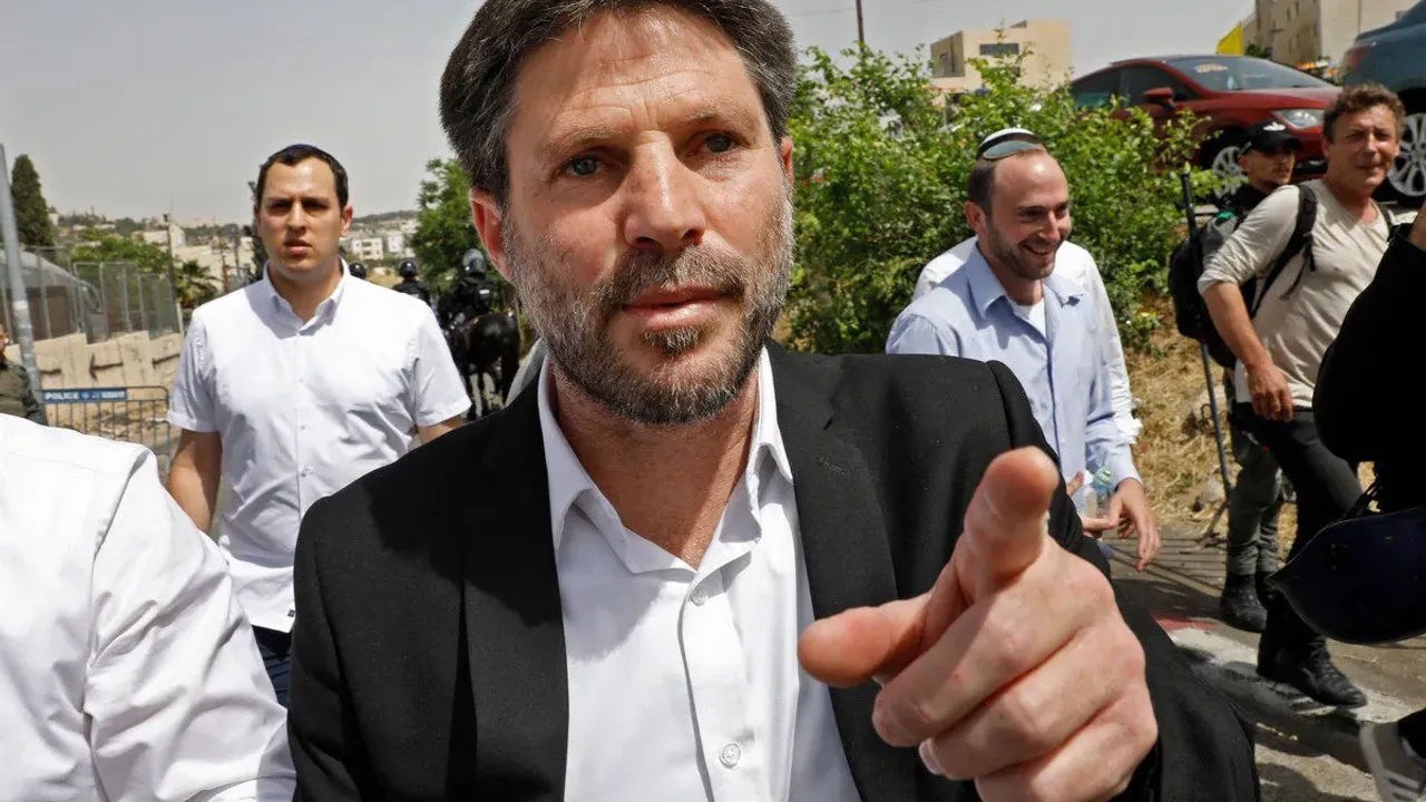 Fransa, İsrailli bakanı "istenmeyen adam" ilan etti
