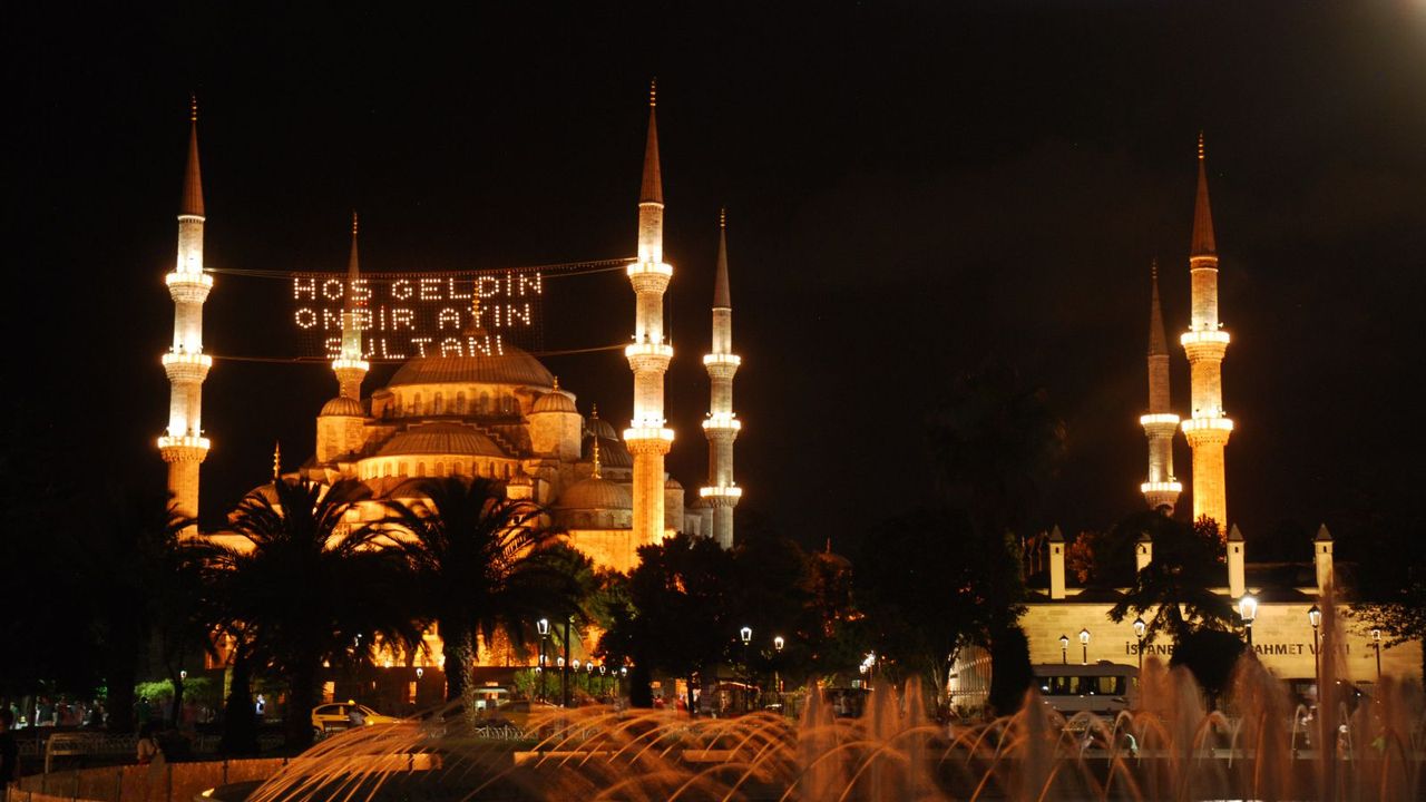27 İslam ülkesinde ramazanın ilk günü başladı