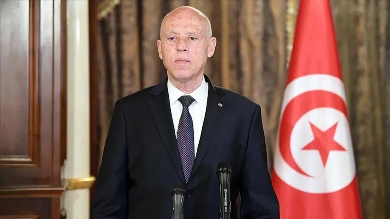 Tunus’ta belediye meclisleri feshedildi