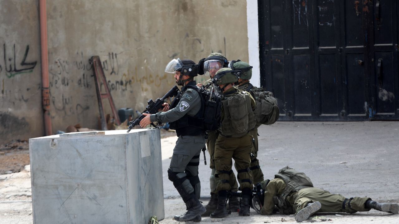 İsrail polisi, bir Filistinliyi vurdu