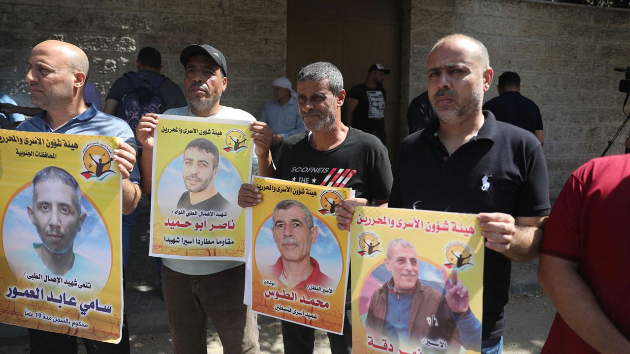 İsrail, Filistinli tutukluların aile ziyaretlerini kısıtladı