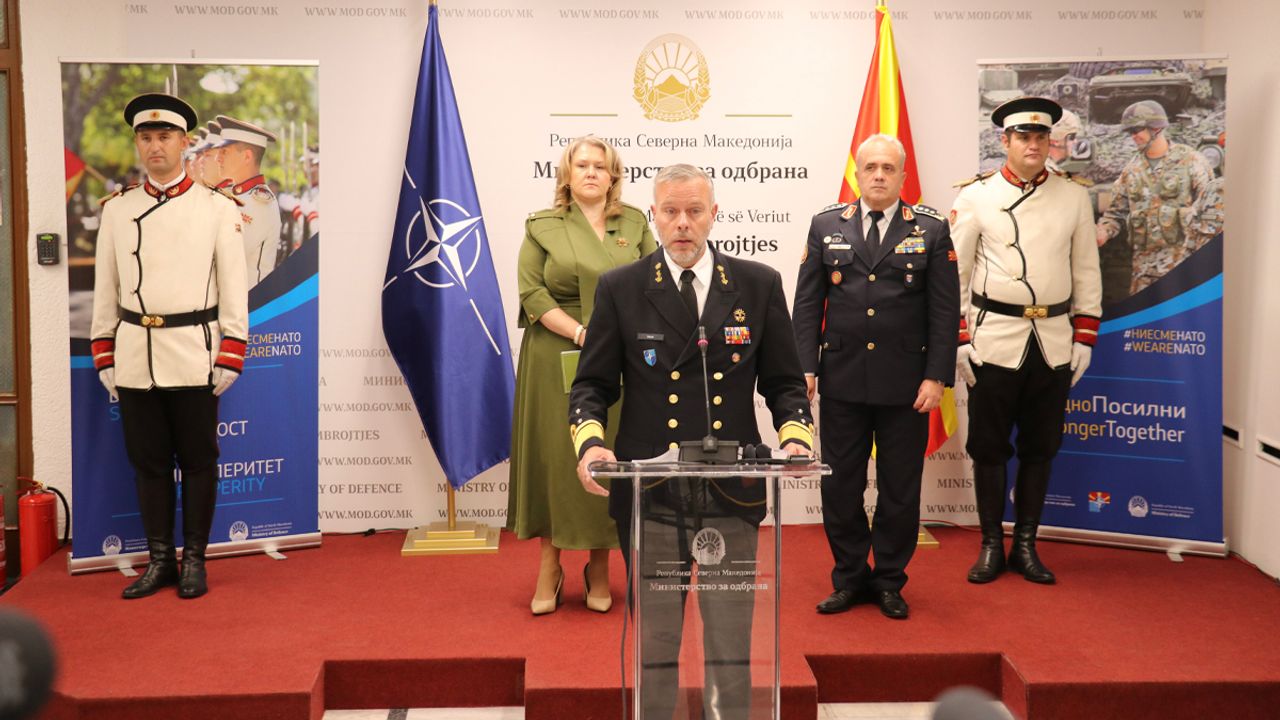 NATO Askeri Komitesi Başkanı Amiral Bauer, Kuzey Makedonya'yı ziyaret etti