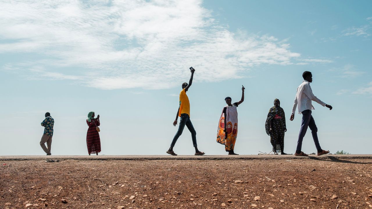 Sudan'daki çatışmalar nedeniyle yerinden edilen kişi sayısı yaklaşık 2 kat arttı