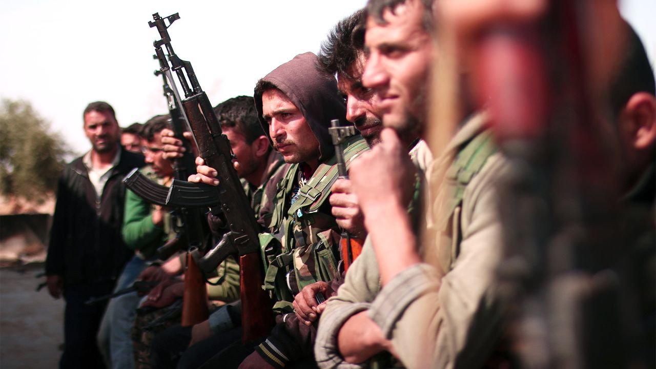 Deyrizor'da PKK’ya isyan büyüyor