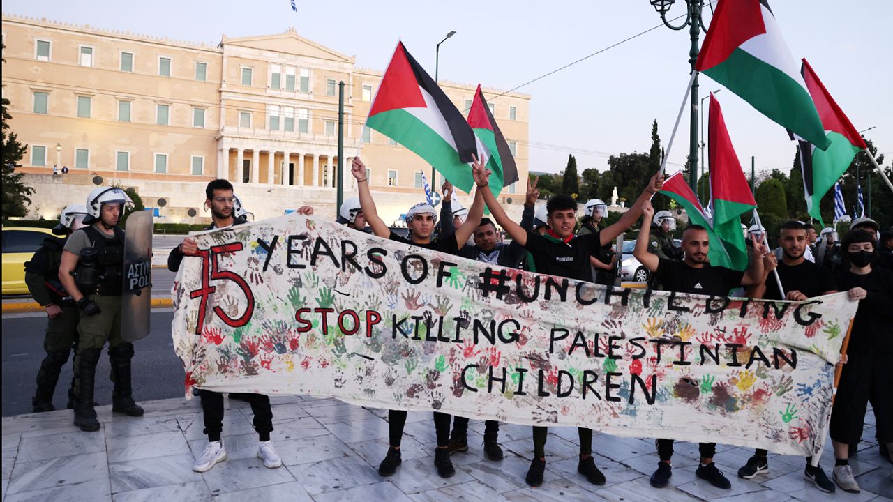 Yunanistan'da Filistin'e destek gösterisi düzenlendi - Daily Ummah | Bir Miladın Habercisiyiz