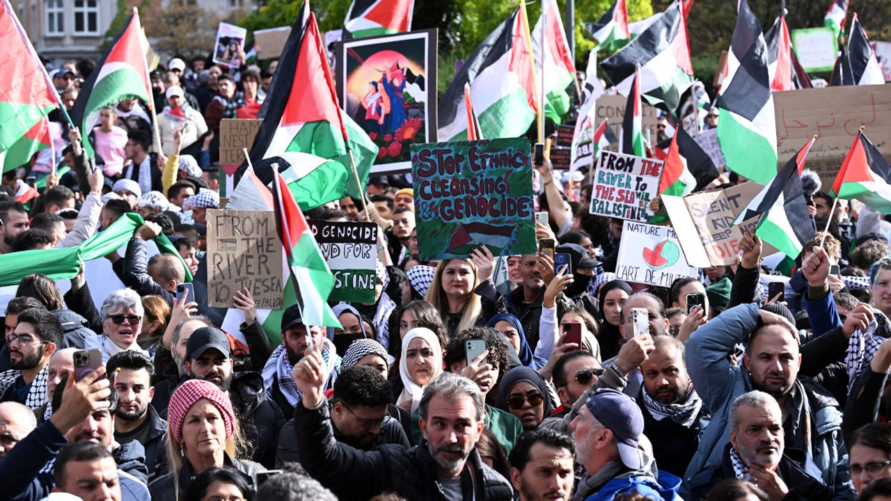 AB'nin kalbi Brüksel'de Filistinlilere destek gösterisi