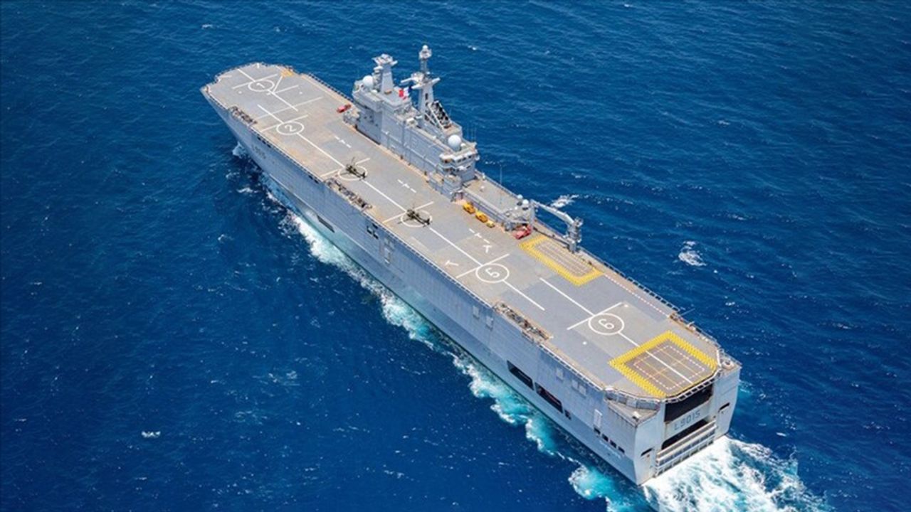 Fransa, Gazze için yeni bir helikopter gemisi gönderdi