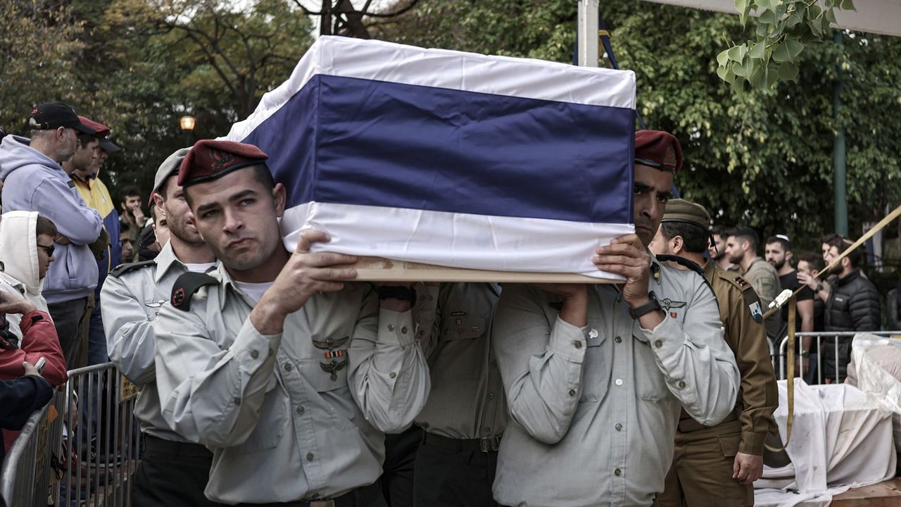 Gazze Şeridi'ndeki çatışmalarda 2'si subay 3 İsrail askeri daha öldü