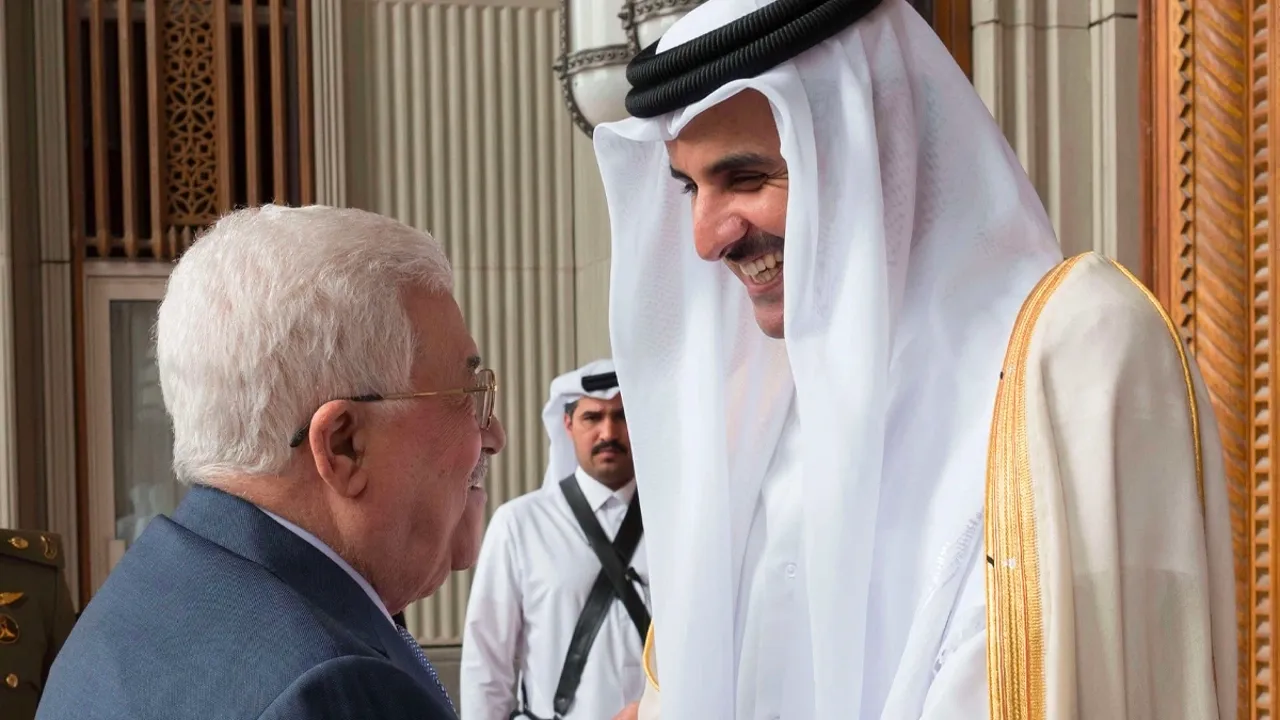 Katar Emiri ve Filistin Devlet Başkanı, İsrail'in Gazze'ye saldırılarının durdurulmasını görüştü