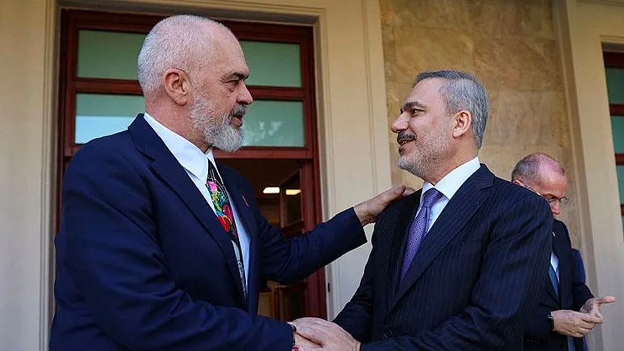 Dışişleri Bakanı Fidan, Arnavutluk Cumhurbaşkanı Begaj ve Başbakan Rama tarafından kabul edildi