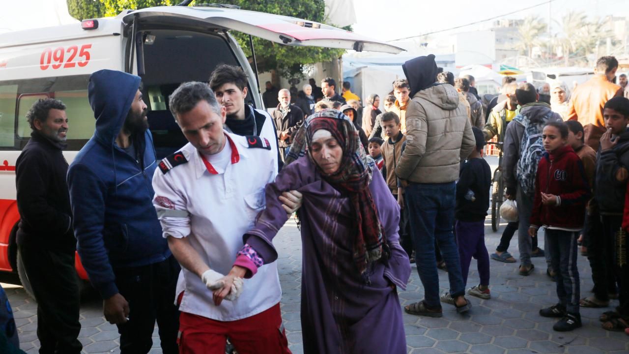 Gazze’deki bir hastanenin çalışmaları oksijen yetersizliği nedeniyle durdu