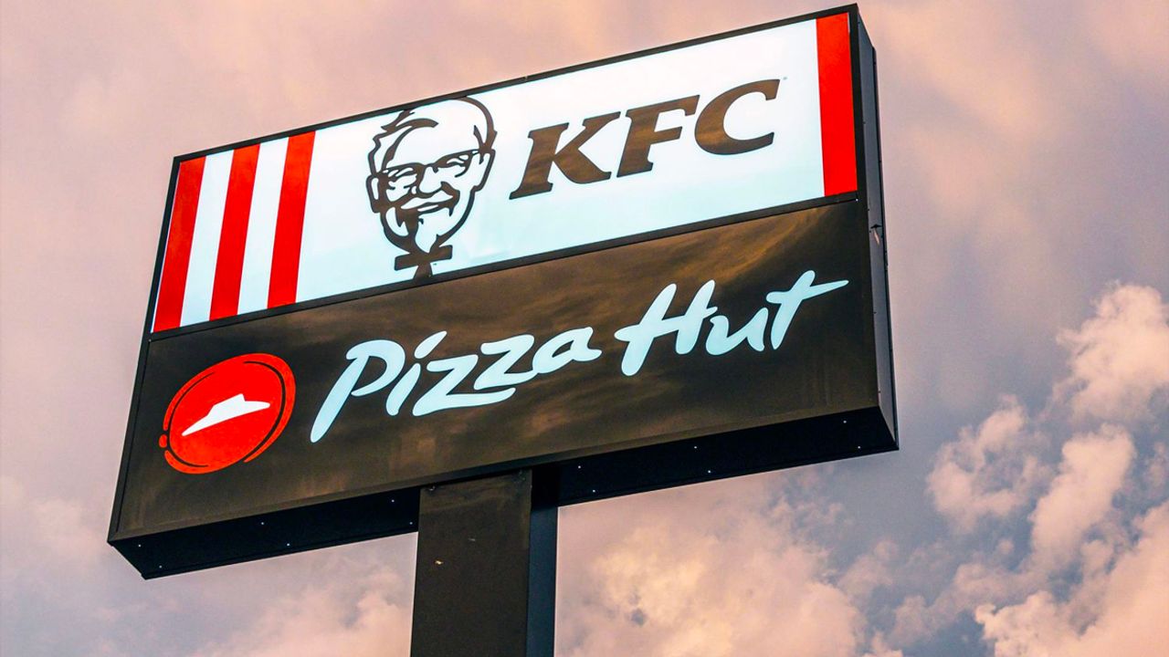ABD'li restoran zincirleri KFC ve Pizza Hut'ın Orta Doğu'daki satışları düştü