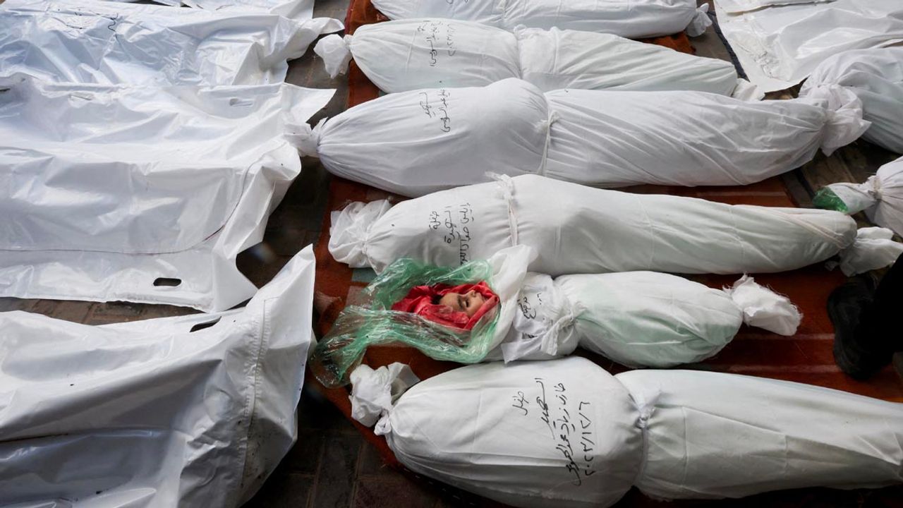 Gazze'de can kaybı 28 bin 64'e yükseldi