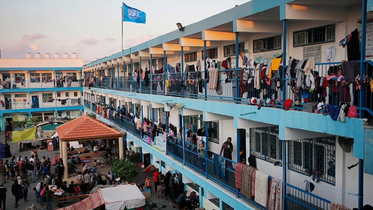 İsrail, ABD ve Avrupa, mülteci meselesini tasfiye etmek için UNRWA'yı hedef alıyor