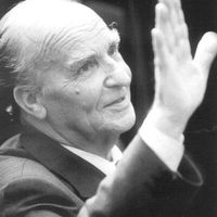 Aliya: Her Şeyden Önce Düşünür, Bir Siyaset Adamı ve Bir Özgürlük Savaşçısı