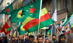İsveç'te muhalefet YPG/PKK destekçisi milletvekiliyle ilişkilerin kesilmesini önerdi