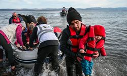 Yunanistan Ege Denizi’nde göçmenlerin ölmesine sebebiyet verdi