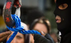 İran'da 5 Kişiye Daha İdam Cezası