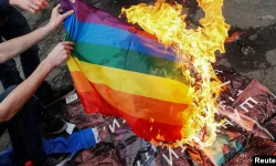 Putin LGBT Propagandasına Karşı Yasayı Onayladı