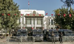 Tunus'ta 20 ay sonra Meclis yeniden açıldı