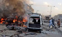 Pakistan'da intihar saldırısı: 9 polis öldü