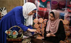 Gazzeli kadınlar tekstil atıklarından yeni ürünler elde ediyor