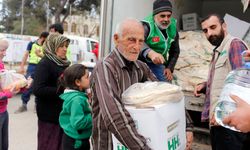 İHH, Gazze'de gıda yardımında bulundu