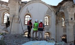 Adıyaman'da depremlerde yıkılan tarihi Ulu Cami, restore ediliyor