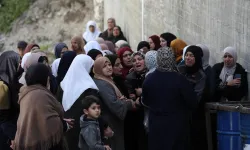 İsrail'in öldürdüğü 16 yaşındaki Filistinli toprağa verildi