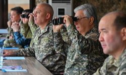 Kazakistan Cumhurbaşkanı Tokayev: “Silahlı Kuvvetlerimiz her türlü zorluğa hazır olmalı”