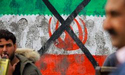 İran, Irak'tan Tahran rejimi karşıtı silahlı grupları silahsızlandırarak sınır dışı etmesini istiyor
