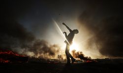 İsrail güçleri, Gazze sınırında düzenlenen gösterilere müdahale etti