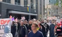 Kanada'da LGBT dayatmasına karşı protesto!