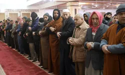 Filistin ve Mısır'da, Libya'daki sel felaketinde ölenler için gıyabi cenaze namazı