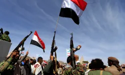"Yemenlilerin Husilere karşı savaşı darbe bitene kadar devam edecek"