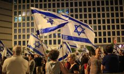 İsrail'de hükümetin tartışmalı yargı düzenlemesi görüşülüyor