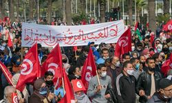 Tunus'ta açlık grevi eylemleri yayılıyor