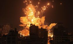 İsrail’in Gazze’ye uyguladığı abluka, karanlık çökünce gün yüzüne çıkıyor