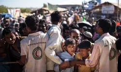 Myanmar'da 2 milyon kişi yerinden edilmiş durumda