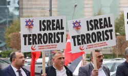 Yeniden Refah Partisi, ABD Büyükelçiliği önünde İsrail'i protesto etti
