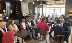 AK Parti Gençlik Kollarından, Starbucks şubelerinde protesto