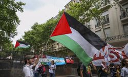 İsrail yanlısı Avrupa ülkeleri, Filistin'le dayanışma gösterilerini yasaklıyor