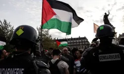 Avrupa'da Filistin'e destek gösterileri kısıtlamalar, yasaklar ve gözaltılarla geçti